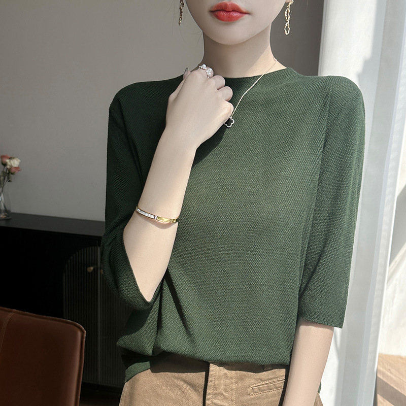 Women's Three-Quarter Sleeve Knitwear, Slim Fit, Simple Osmanthus Needle Mid-Sleeve Bottoming, Spring and Summer Half-High Round Neck Skin-Friendly T-Shirt Women's Three-Quarter Sleeve Knitwear, Slim Fit, Simple Osmanthus Needle Mid-Sleeve Bottoming, Spring and Summer Half-High Round Neck Skin-Friendly T-Shirt
