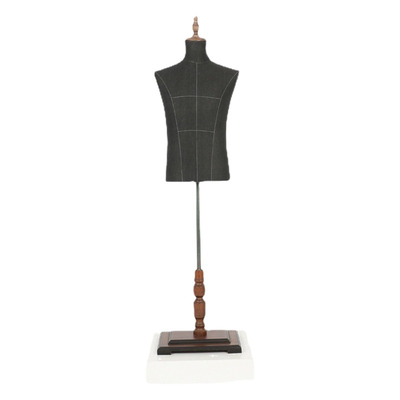 Tienda de ropa modelo de hombre traje pantalla falso molde de gama alta arena lavado gris modelo plataforma modelo medio cuerpo modelo de gama alta especial masculino