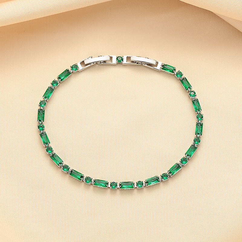 Xiaohongshu Fashion Niche Design Stackable Rectangular Green Zircon Bracelet for Women with Extension Clasp, Light Luxury Style Bracelet