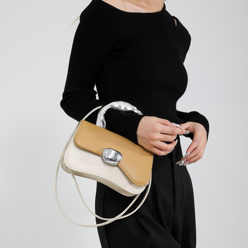 Bags Candy Splicing Color 2024 New Hard Shell Simple and Casual Western Style Metal Handheld Single Cross Shoulder Small_voghion.com