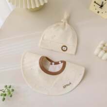 春秋季新款新生儿帽子围兜套装A类卡通可爱宝宝防风口水巾0-3个月