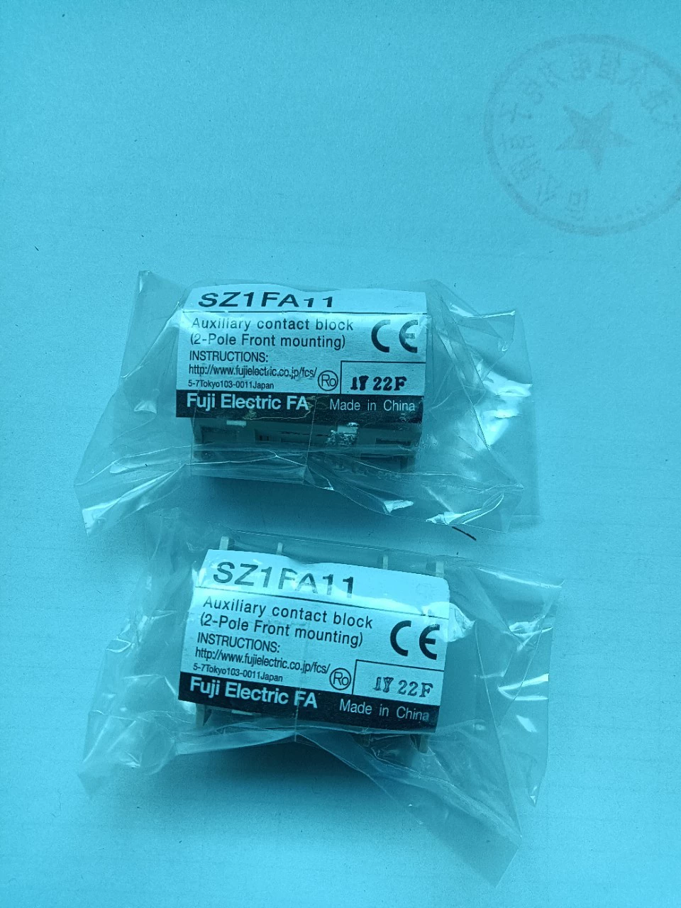 Совершенно новый оригинальный контактор Fuji, вспомогательный контакт SZ1FA11