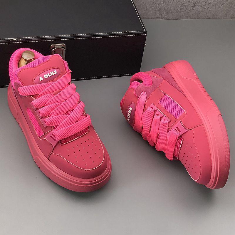 Little White 2024 Summer New Breathable Mesh Thick Sole Elevated Sports and Casual Board with Internet Red Same Style_voghion.com