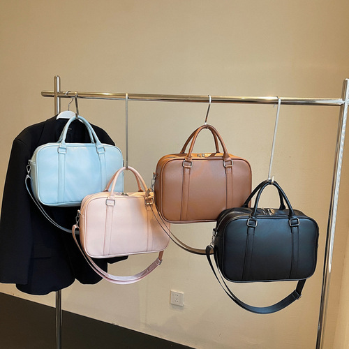 Korean-style Boston bag for women, 2025 spring retro high-end small square handbag, suitable for commuting, shoulder and crossbody bag