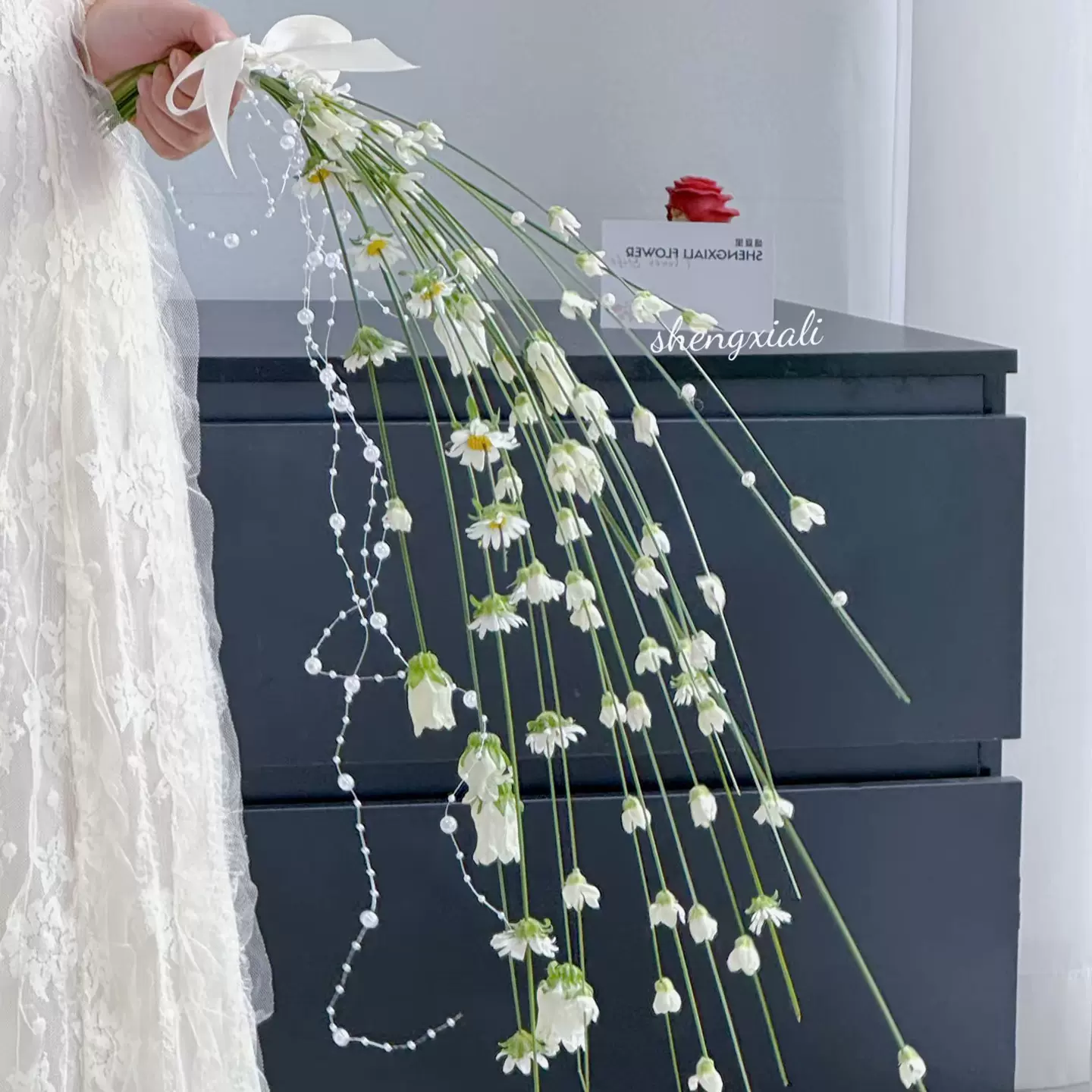 网红钢草串珍珠红豆手捧花条ins风雪柳花束装饰配件花艺diy材料批