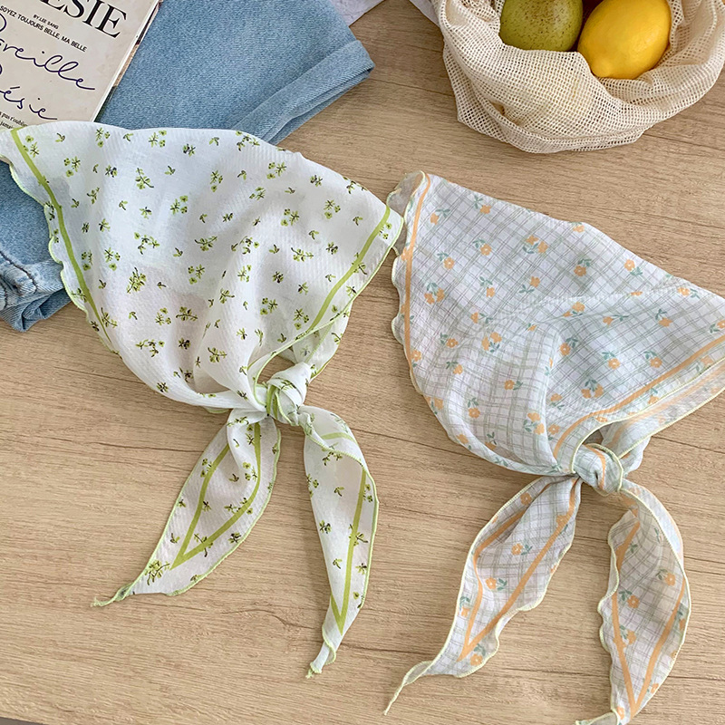 Bufanda de seda nuevo estilo protector para el cuello bufanda para el cuello pequeño y fresco pañuelo floral a cuadros cinturón para el cabello para atar el cabello bufanda triangular multiusos para atar la cintura
