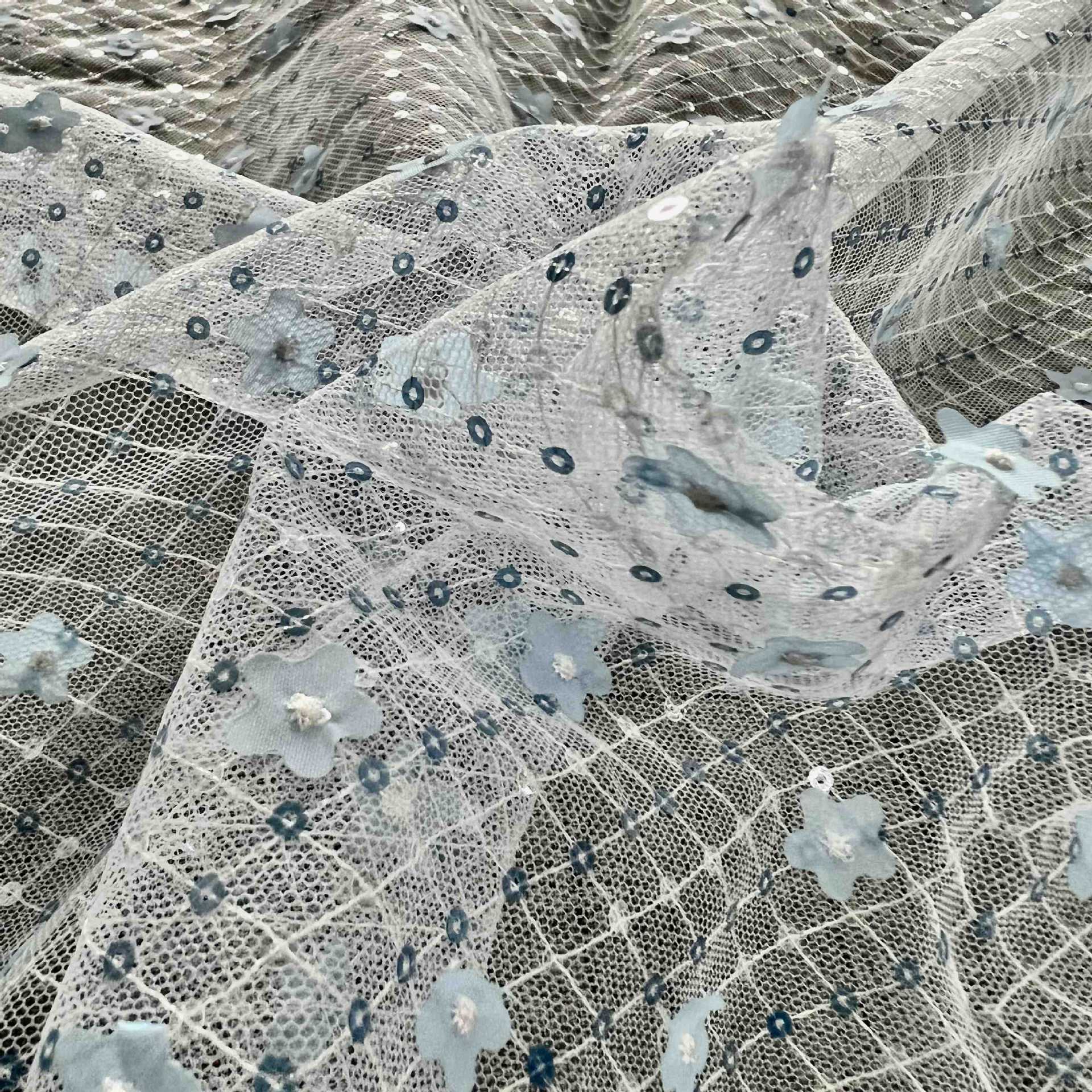 ֱ  廨 Ƭ  Ƭ һ ֻ