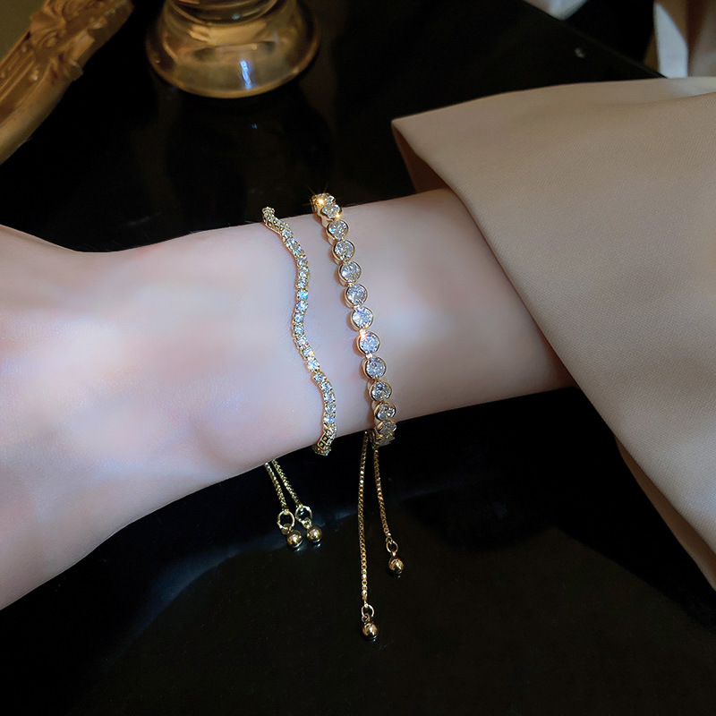 Simple Style Geometric Copper Zircon Bracelets In Bulk display picture 2