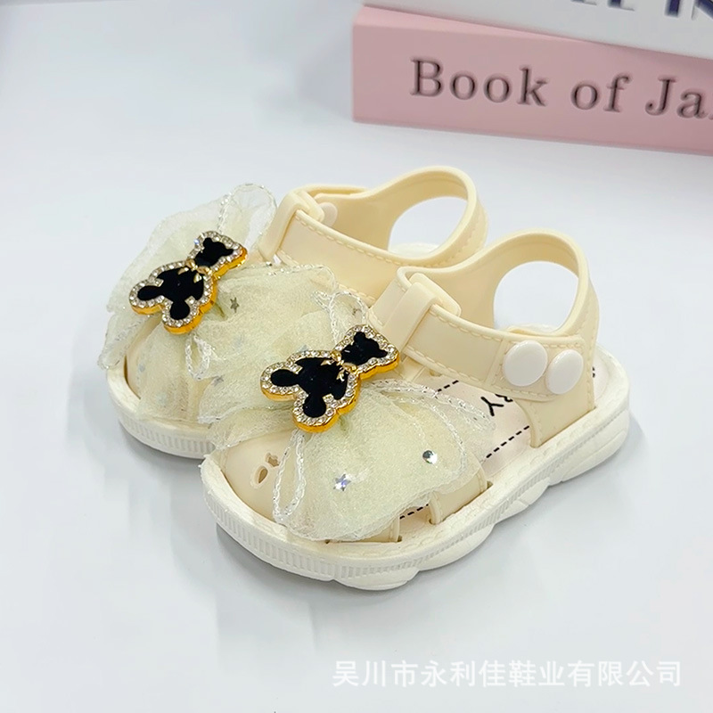 Sandalias para bebés de niñas de verano anti-derrapatas para bebés pequeños zapatos para niños pequeños comercio exterior e-commerce princesa
