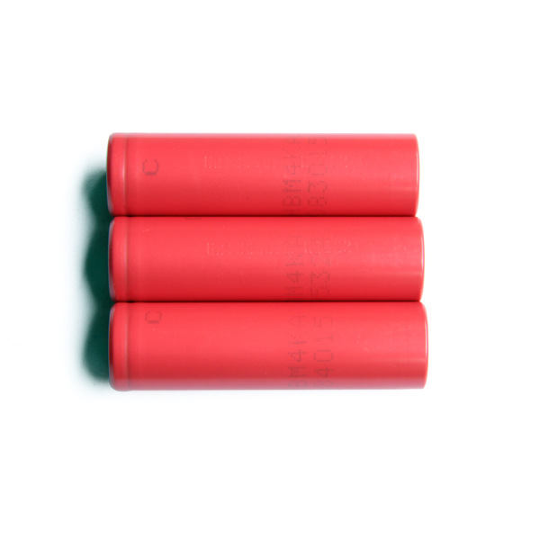 原装正品全新18650ZL2-2400mah电池 数码锂电池圆柱3.7V18650