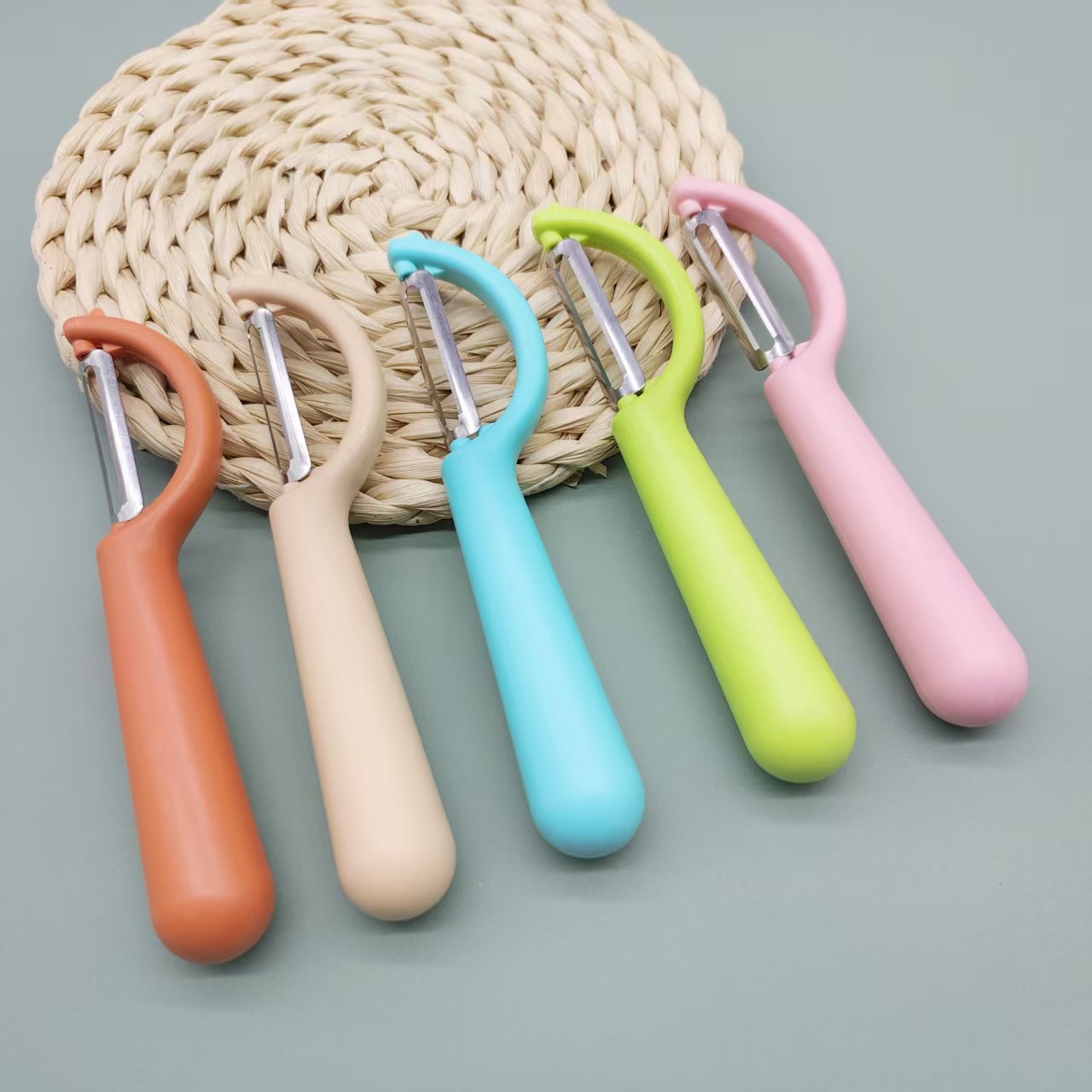 P型刨削皮刀不锈钢水果削皮器蔬菜厨房多功能土豆去皮削皮刀神器