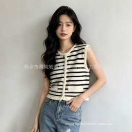 韩系复古条纹针织马甲女春秋季新款无袖圆领开衫背心叠穿毛衣上衣