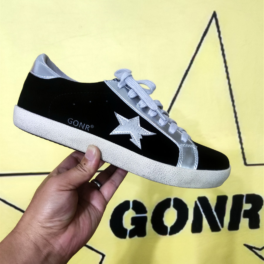 Zapatillas de deporte blancas pequeñas retro Harajuku multi-fósforo calle tiro estrella estudiante talla grande 44 pareja familia zapatos sucios exportación estilo caliente