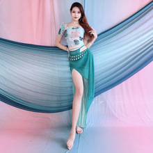 ǧ۶Ƥ2025¿bbŮgɫν|ݳ