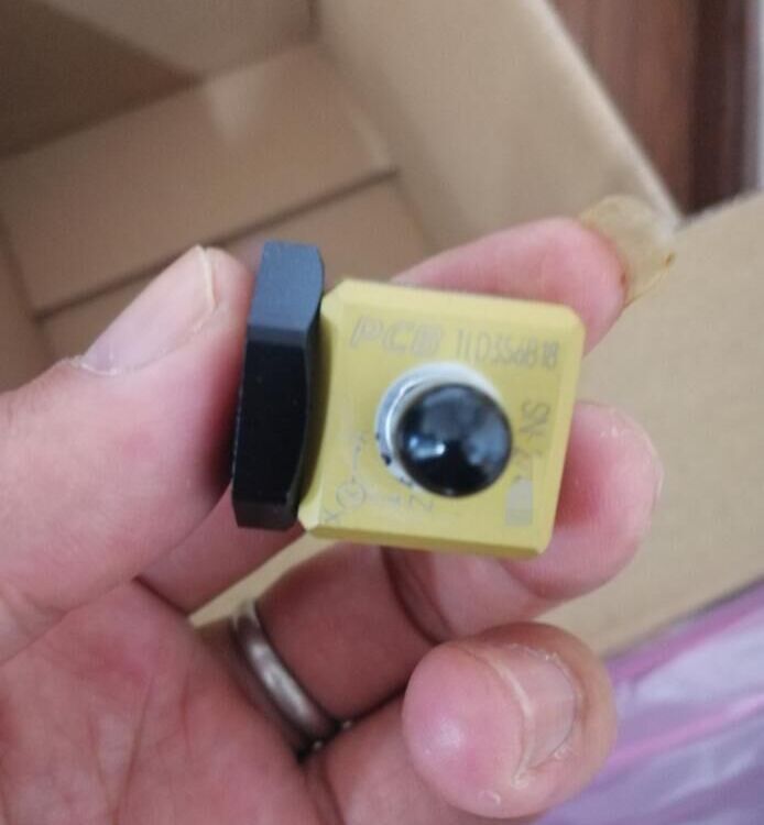 M352C65/356A05/353B34振动传感器PCB实物图提供