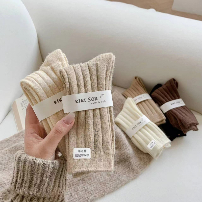 Japanese cashmere solid color woolen winter warm knee socks