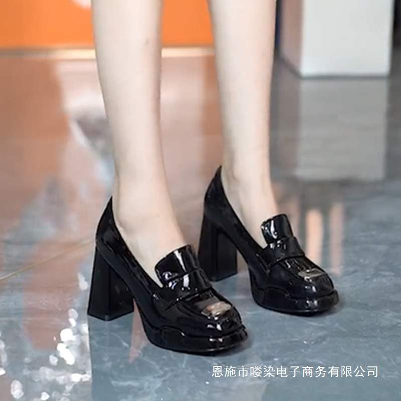 7cm Retro Square Toe Metal Buckle Patent Leather Burgundy High Heels Waterproof Platform Deep Mouth Thick Heel Flats for Women Autumn 2025