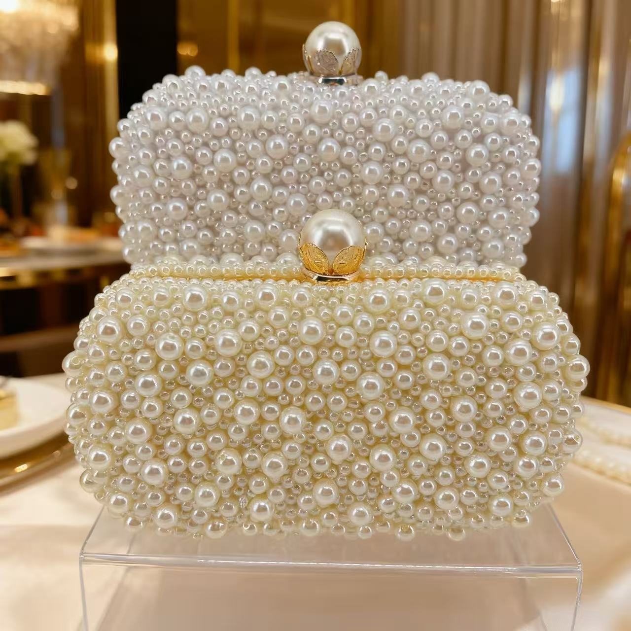 Ventas transfronterizas de bolsas de perlas de banquete de damas, bolsas de mano de perlas, bolsas de noche de lujo ligeras y de alto nivel