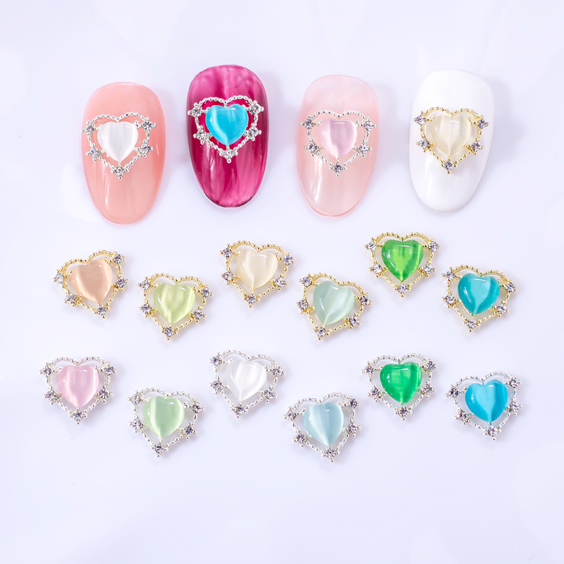 Nail Accessories Cat's Eye Love Alloy Hollow Lace Cute Pink Nail Accessories Peach Heart Nail Diamond Accessories