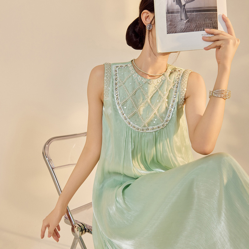 New Chinese-Style Light Luxury Long Dress for Women, Early Autumn 2026 New Model, Round Neck Fashionable Vest-Style Dress N8028