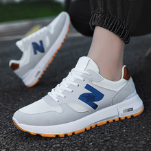 春季新款情侣鞋子男女同款运动休闲鞋女低帮学生男鞋阿甘女鞋批发