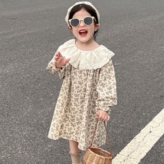 女童連衣裙2024春裝裙子刺繡花邊杏底碎花裙女孩法式泡泡袖公主裙