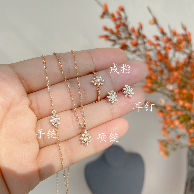 Japanese bracelet, jewelry, set, light luxury style, with snowflakes, diamond encrusted, silver 925 sample, 10 carat white gold 2