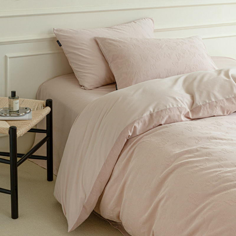 Algodón glutinoso ultra suave tejido Jacquard de cuatro piezas, ropa de cama de algodón para dormir desnudo, otoño y invierno, cuatro estaciones gruesas y cálidas.