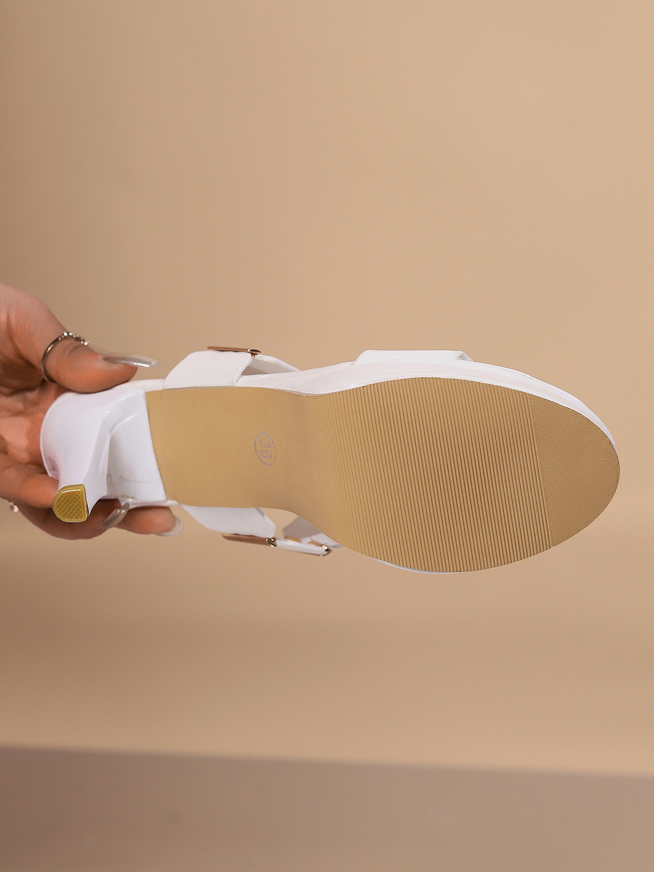 Large size fashionable slim heeled sandals for women summer new item fish mouth high heels one piece cool_voghion.com