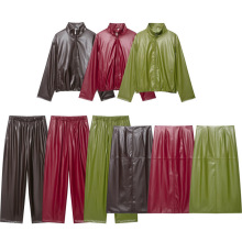 �羳���QŮ�b2025�＾�W����ɫPU�A��+PU����ȹ+PU�Lѝ���bŮ���l