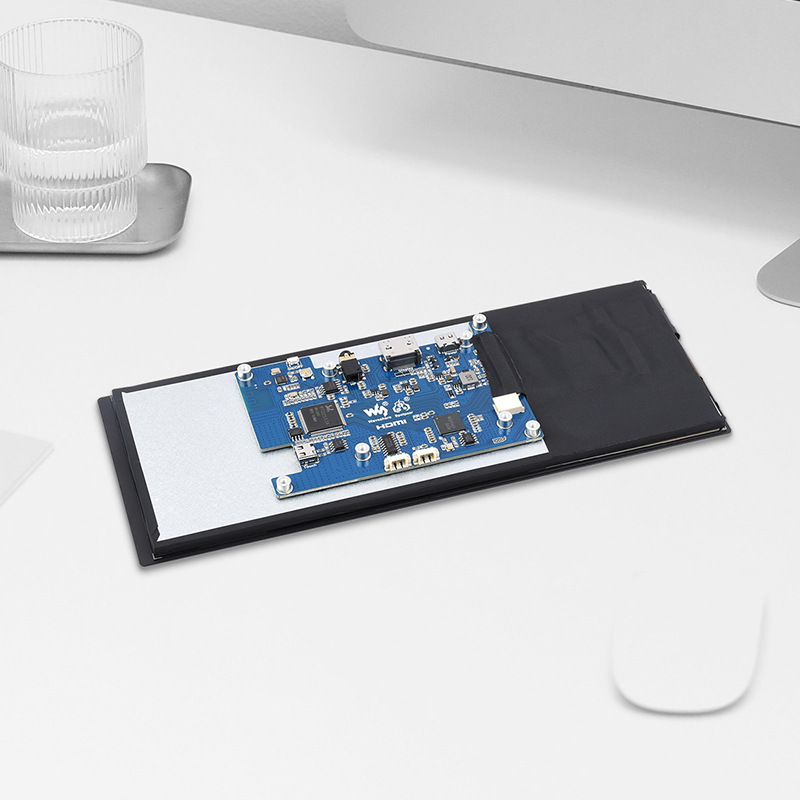 9.3寸高亮度全贴合电容触控屏 1600×600像素 HDMI显示接口 IPS屏