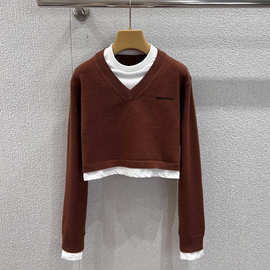 2025秋冬新款miu风刺绣字母撞色圆领假两件短款套头羊绒针织衫女