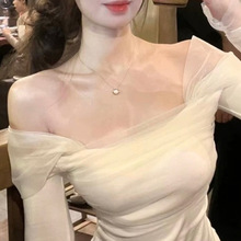 ���������U���ԸоW��ƴ���L��һ�ּ�T��Ů�ﶬ�����@�ݰٴ�����