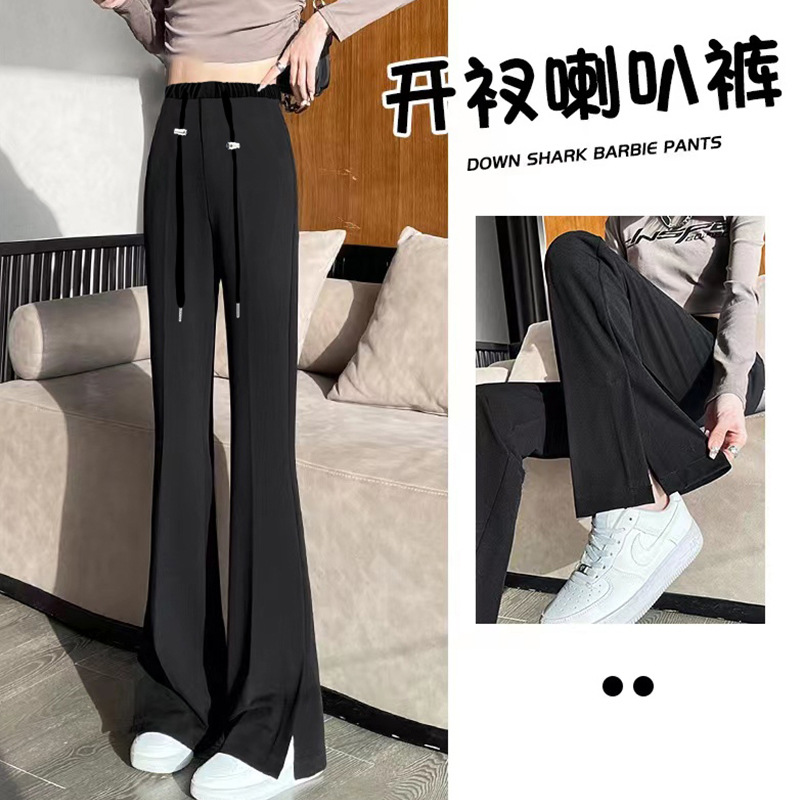 Celana hamil model bell-bottom dengan saku, celana panjang kasual serbaguna, simpel, longgar, terbuat dari campuran poliester-katun dengan penyangga perut.