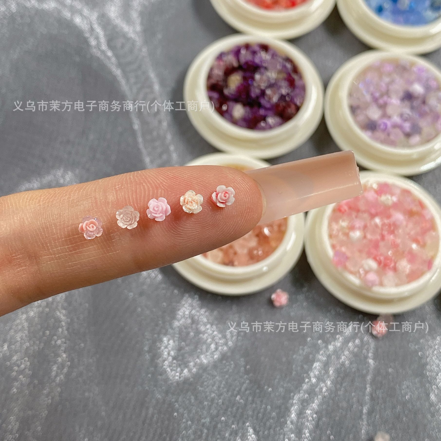 4mm山茶花手工迷你树脂穿戴甲diy饰品配件脸部贴钻材料玫瑰花美甲