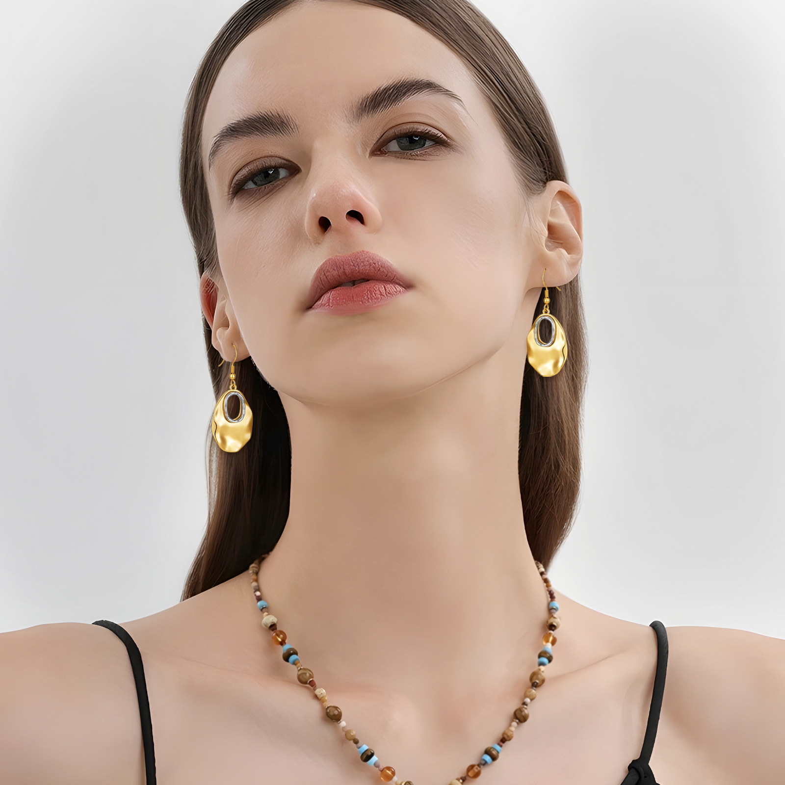 European And American Ins-style Fashion Unique Design Handbag, Personalized Earrings For Women, Niche High-end Ear Cuffs_voghion.com