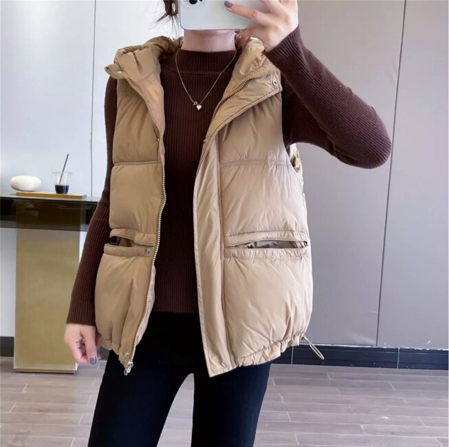Pinghu Women's Short Hooded down Vest, Duck down Jacket Vest for Women