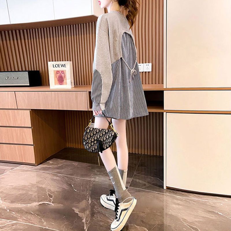 设计感拼接条纹长袖卫衣女年外穿中长款宽松慵懒风假两件上衣