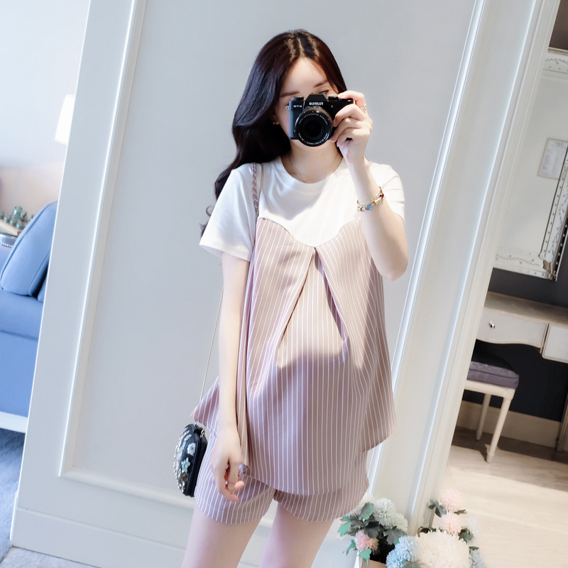 Pregnant women's summer set two-piece 2023 new fashion set summer striped top and shorts camisole stylish and trendy