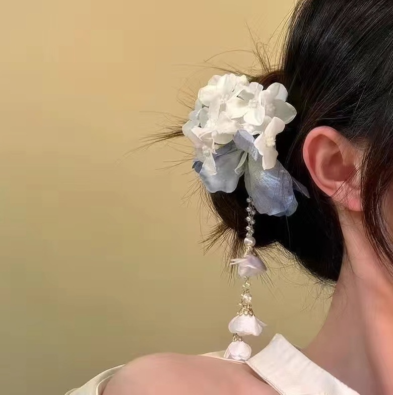 新しい中国風の森のスズランの花のタッセルヘアピンブライダルパープルヘアアクセサリーサイドクリップインターネット有名人の写真誇張アクセサリー|undefined