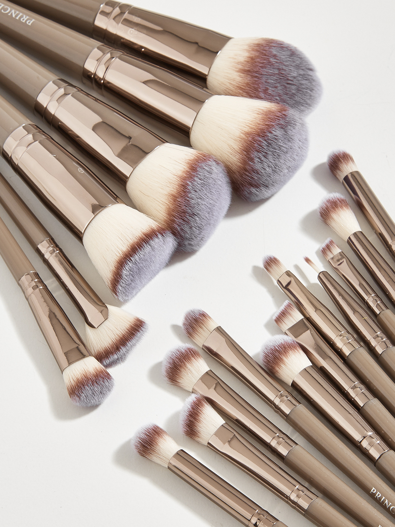 Artificial Fiber, Plastic Material Lady Artificial Fiber Plastic Plastic Handle Makeup Brushes 1 Set