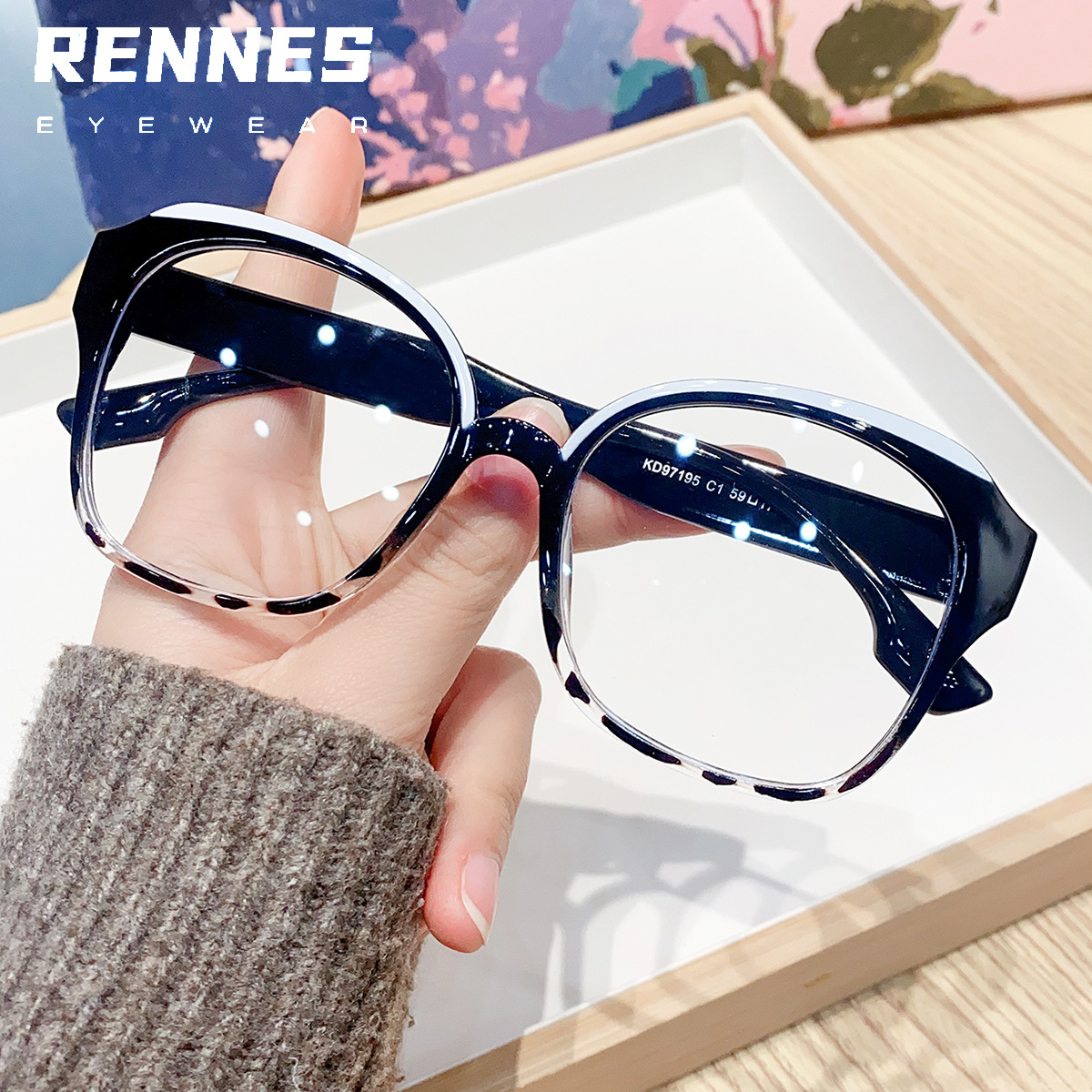 Nuevo estilo al por mayor marco grande cuadrado anti-azul marco de gafas de mujer color de empalme celebridades de Internet europeas y americanas moda con espejo plano