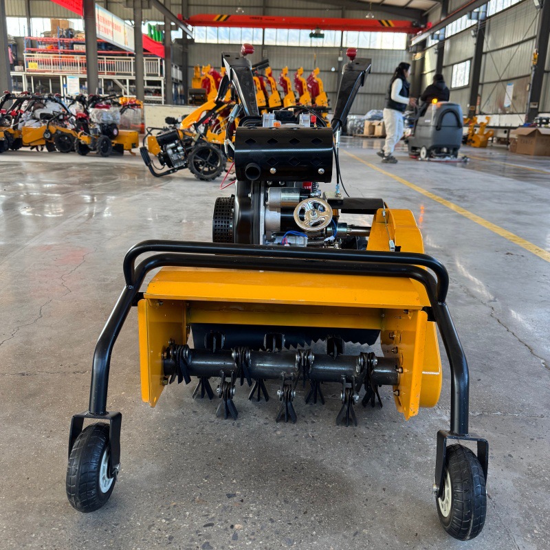 新款旋耕松土碎草除草机多功能小型耕地机家用翻地开沟旋耕碎草机