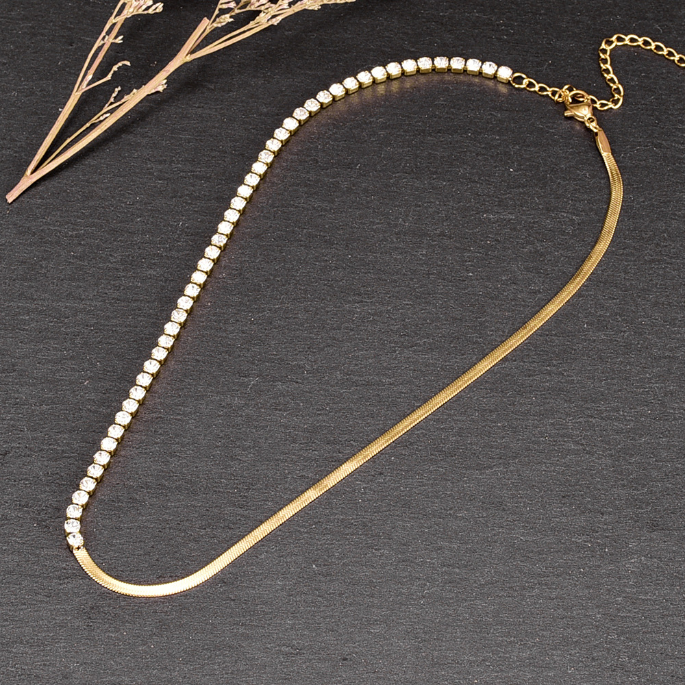 Vintage-stil Geometrisch Titan Stahl Eingelegtes Gold Künstliche Diamanten Halsband display picture 3