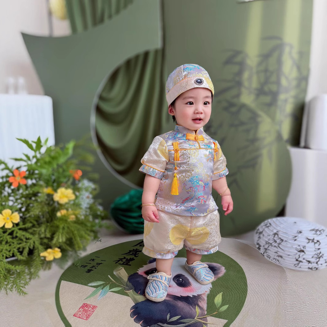 25春夏新款周岁礼服男宝宝中式喜庆生日宴百天抓周服儿童唐装冠衣