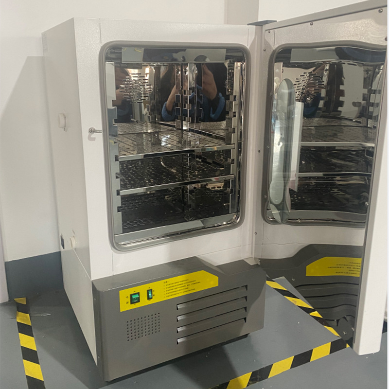 恒温恒湿培养箱