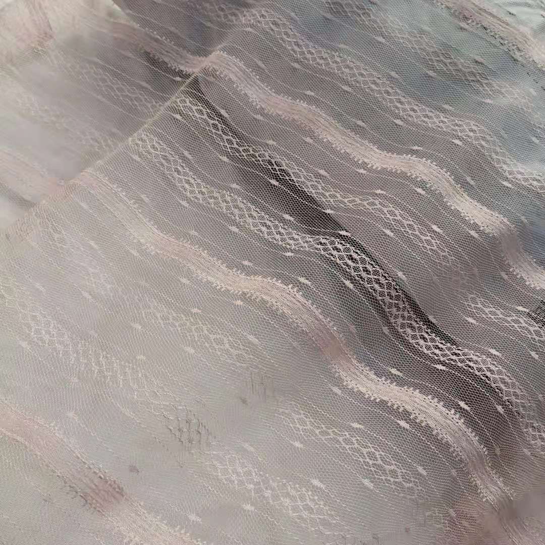【新款】爆款好品质透薄涤纶竖条小雨点提花网布 柔软垂感好 现货