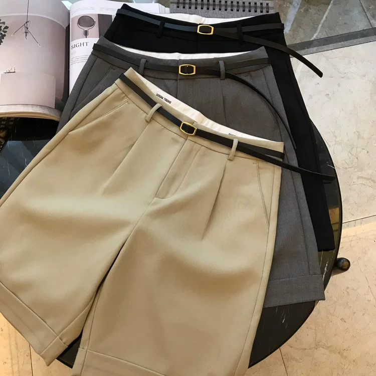 Wang Bing pushed ~ Sale and commute!22 years of spring new Bai Bai Bai Bai High waistline rollover shorts with waist bands