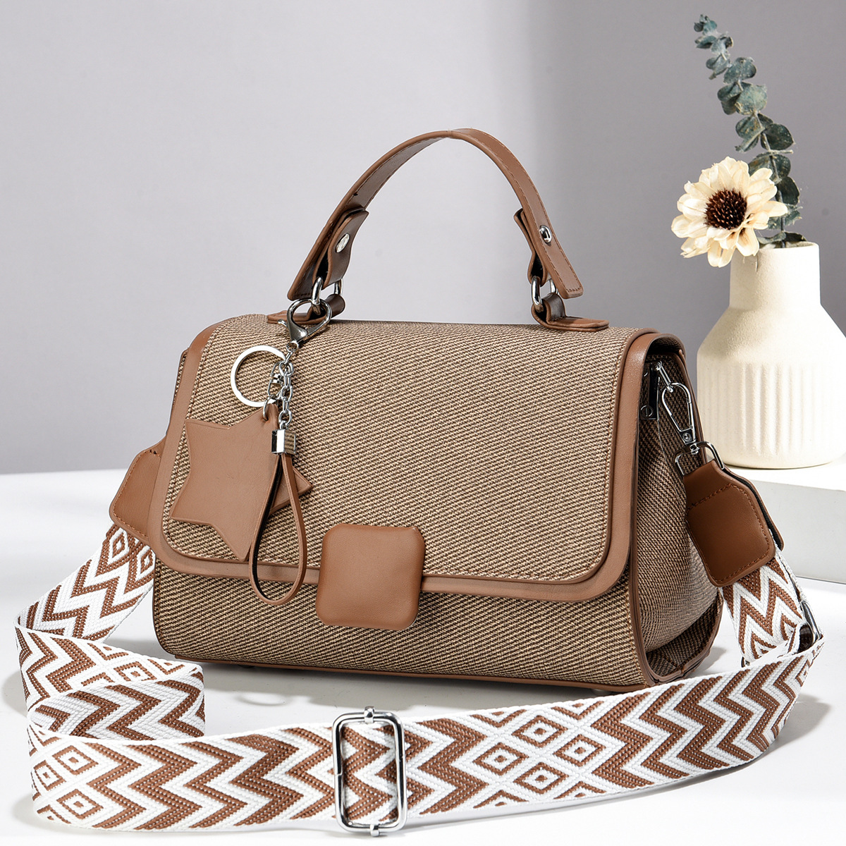 Fábrica de bolsos de mujer 2024 moda de hombro nuevo otoño bolsos de mano bolsos de madre bolsos