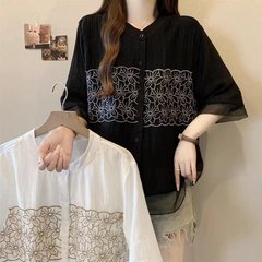 代件新中国式刺繍シャツ2025夏の新型ファッション減齢文芸軽薄中袖シャツ潮